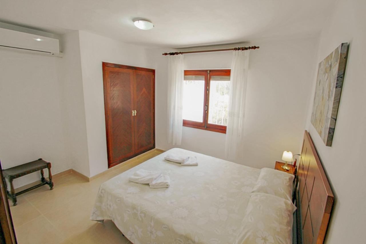 Tere - Holiday Home With Private Swimming Pool In カルプ エクステリア 写真
